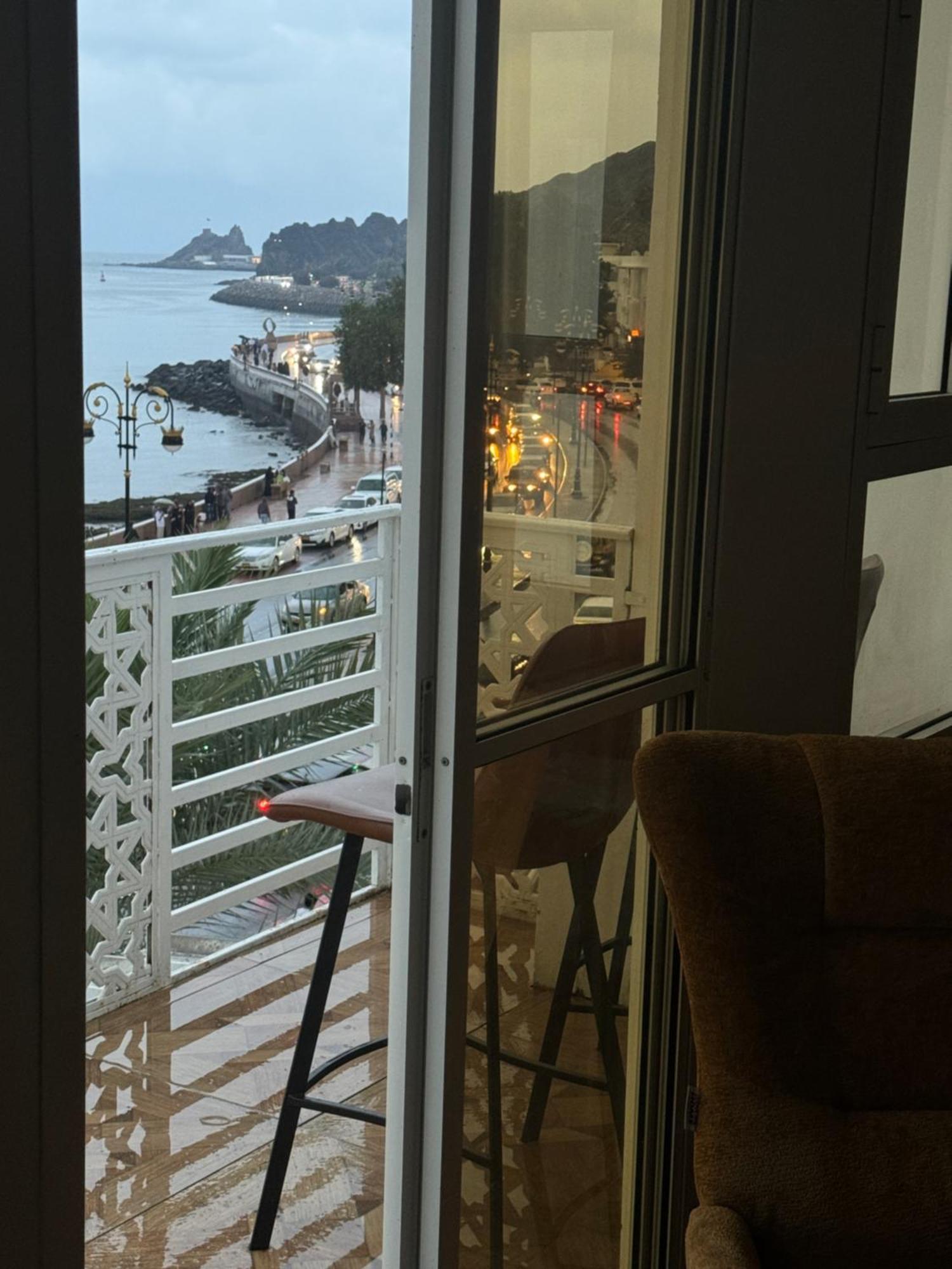 Muttrah Souq And Sea View Apartment Muscat Ngoại thất bức ảnh